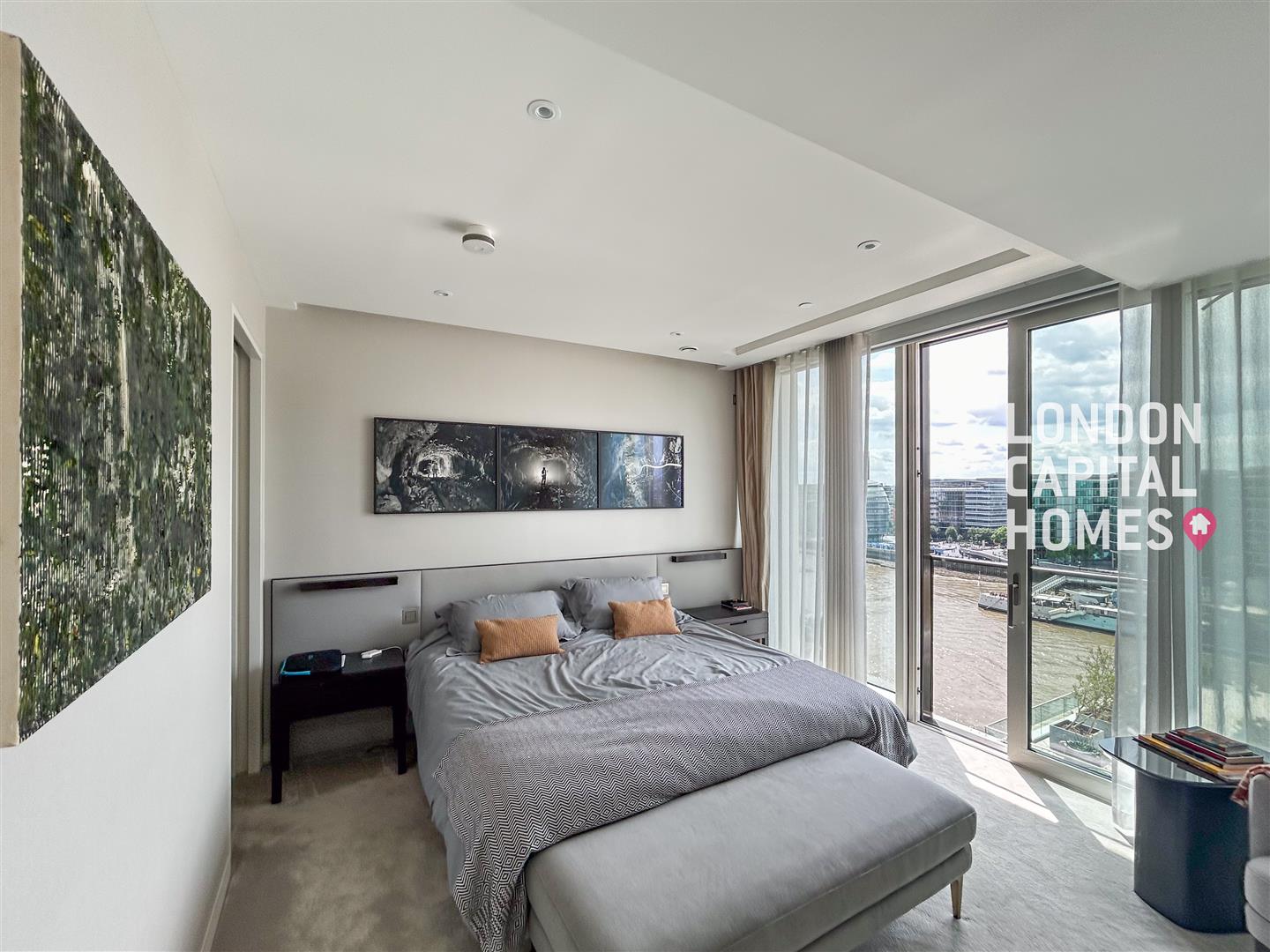 Sugar Quay, 1 Water Lane, London